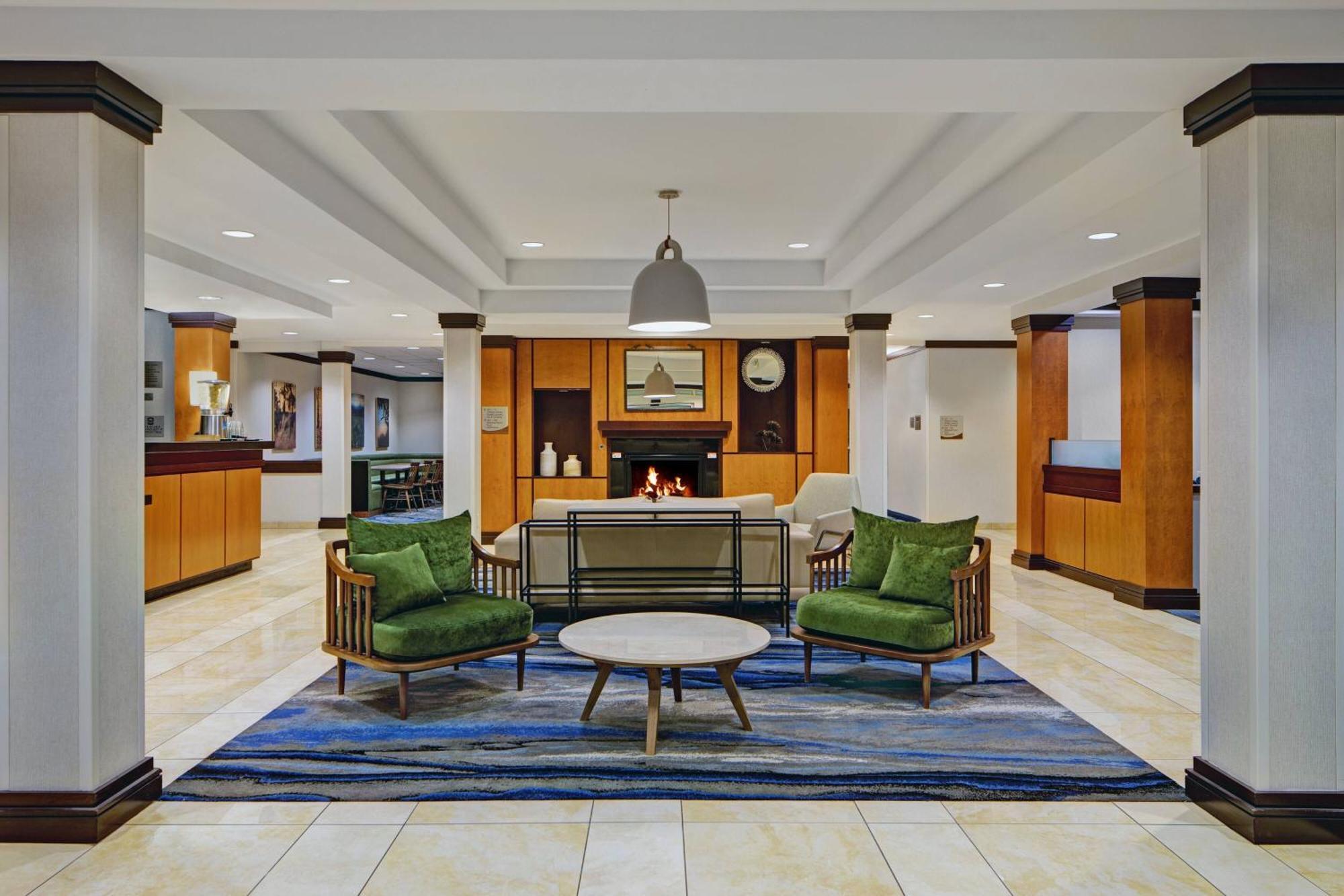 Fairfield Inn And Suites Carlsbad Bagian luar foto