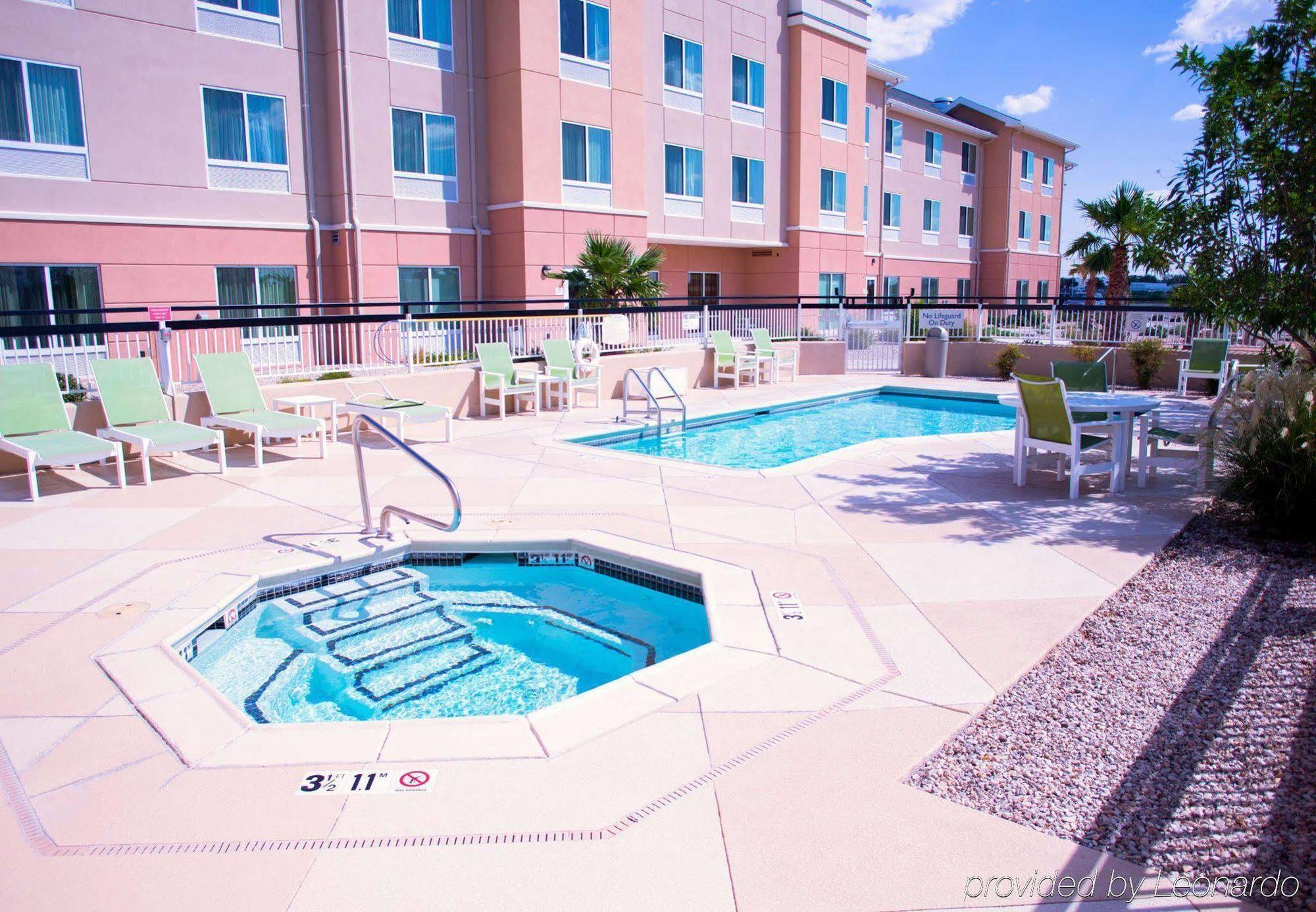 Fairfield Inn And Suites Carlsbad Bagian luar foto