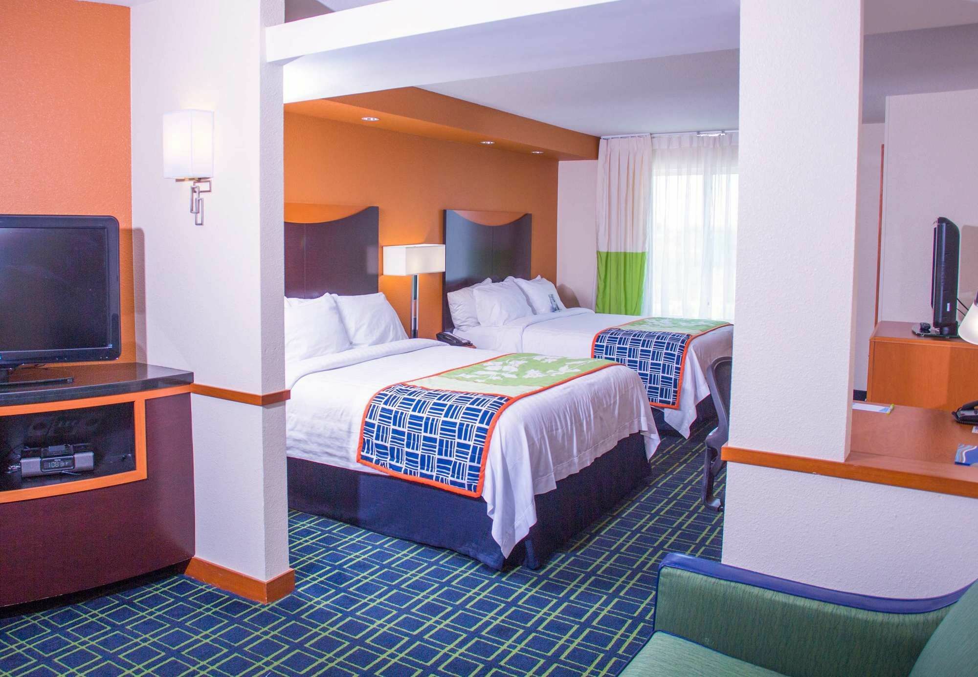 Fairfield Inn And Suites Carlsbad Bagian luar foto